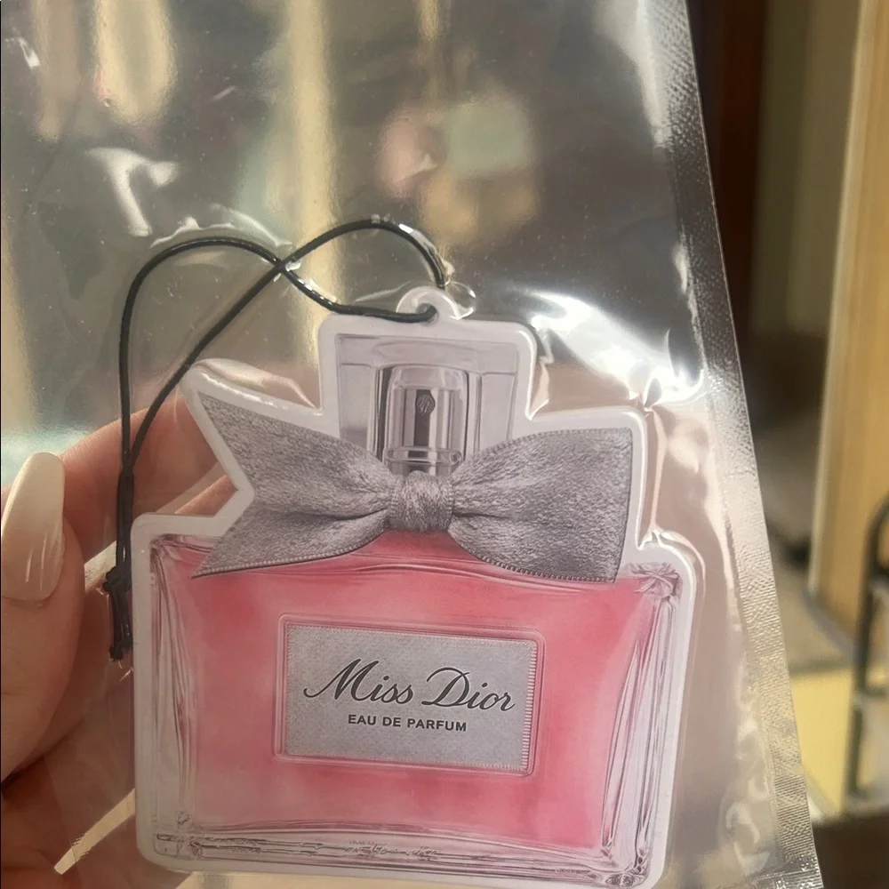Miss Dior Eau de Parfum car freshie - Picture 1 of 1